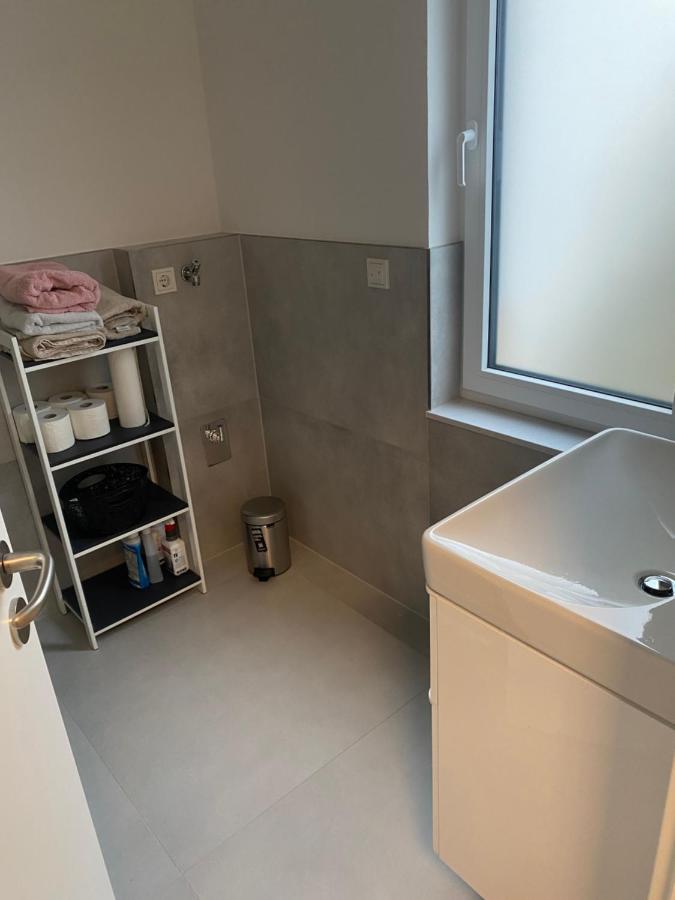 Charmante Ferienwohnung-Neubau- Taunusstein Eksteriør billede